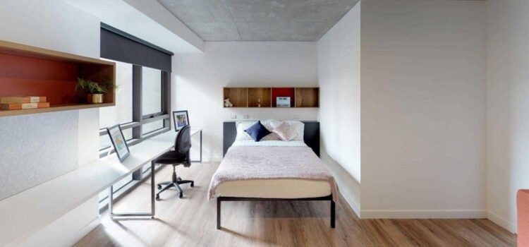 How Do RMIT and Deakin Students Share Accommodation to Balance Budget & Commute?