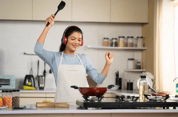 From Melodies to the Kitchen: How Music and Flavor Go Hand in Hand